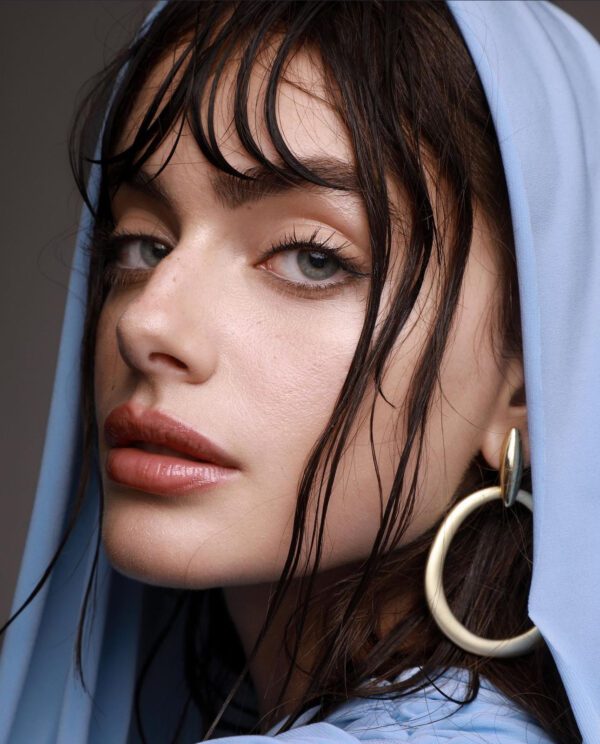 ⁦‏Luxury Wigs, Made for you⁩ – תמונה ⁦2⁩